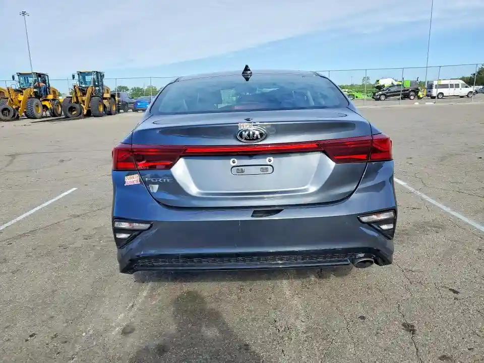 3KPF24AD5LE261214 2020 KIA FORTE-5
