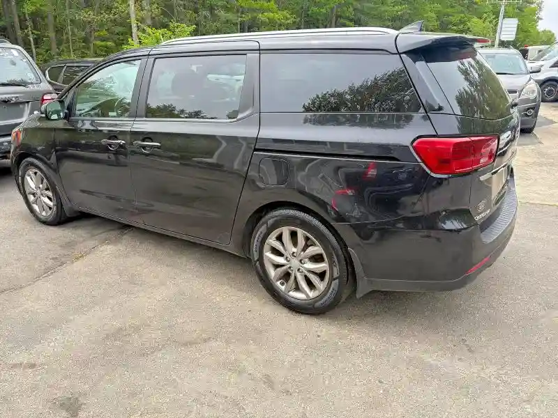 KNDMB5C16K6517672 2019 KIA SEDONA-2