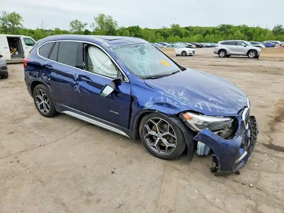 WBXHT3C38G5E53397 2016 BMW X1-3