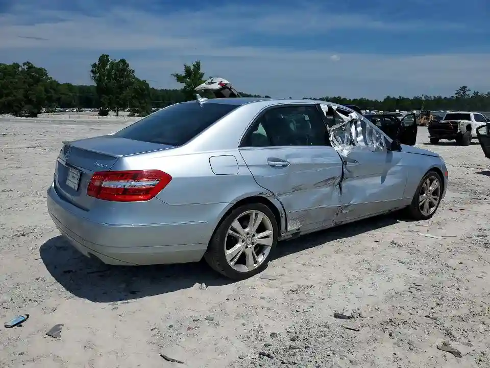 WDDHF8JB9DA725294 2013 MERCEDES-BENZ E-CLASS-2