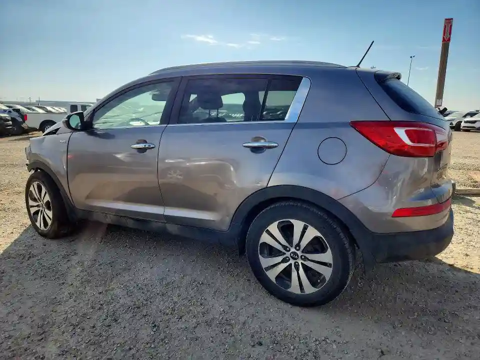 KNDPCCA29C7298745 2012 KIA SPORTAGE-1