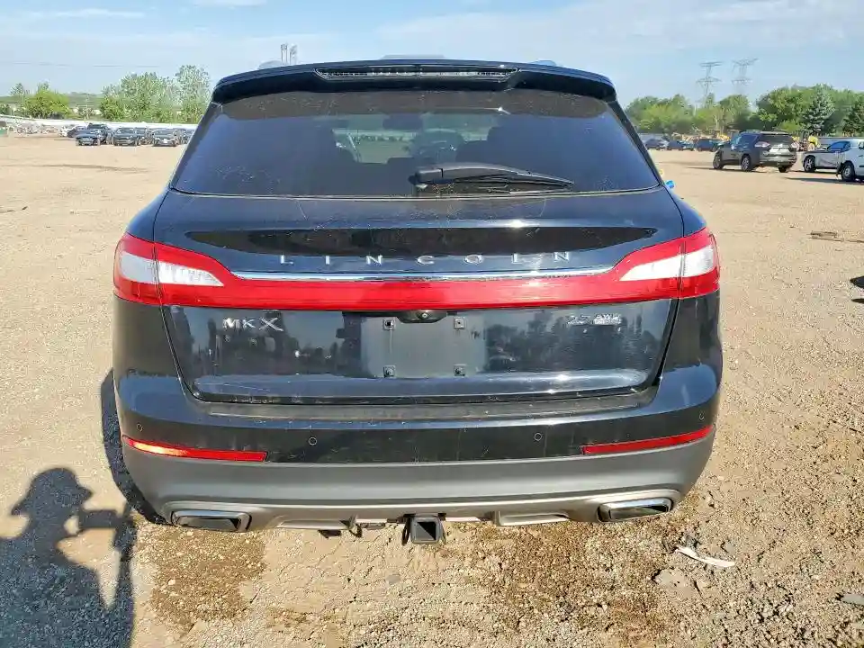 2LMTJ8LP8GBL57646 2016 LINCOLN MKX-5