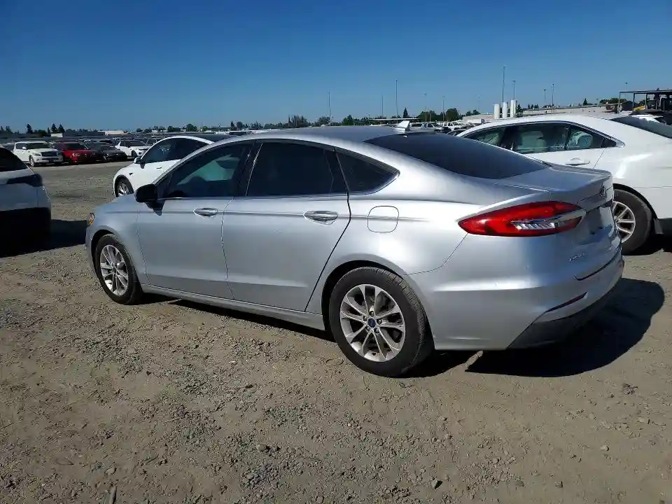 3FA6P0HD3KR135785 2019 FORD FUSION-1