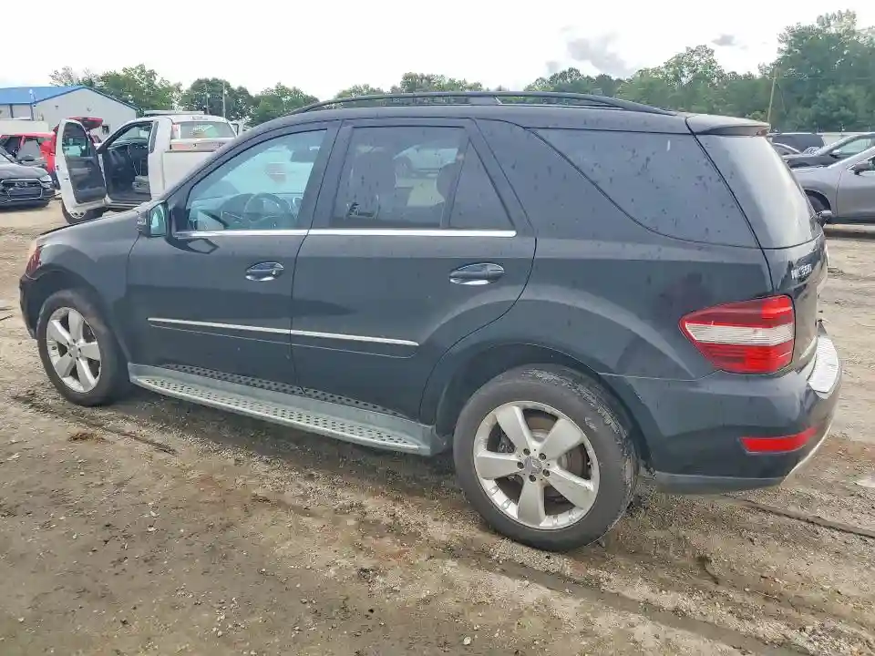 4JGBB8GB9BA737554 2011 MERCEDES-BENZ M-CLASS-1