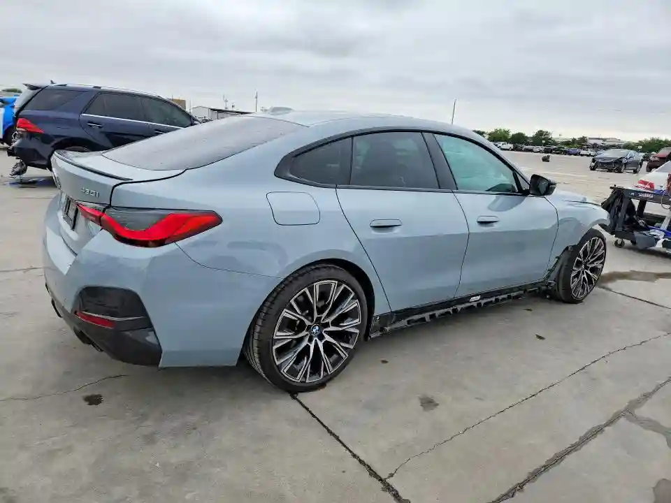 WBA63AV08PFN30284 2023 BMW 4 SERIES-2