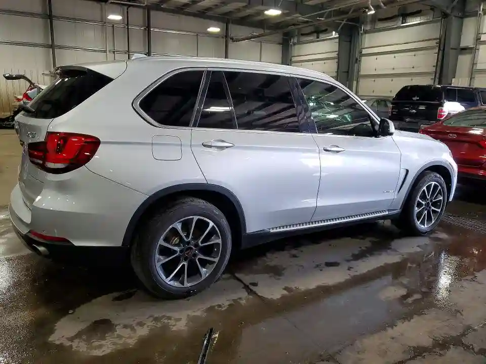 5UXKR0C54G0P33277 2016 BMW X5-2