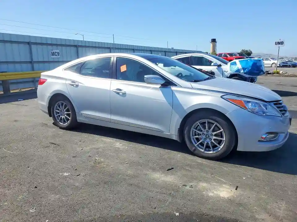 KMHFH4JG8EA382717 2014 HYUNDAI AZERA-3