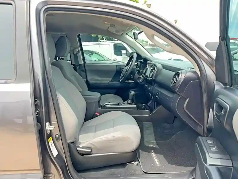 5TFAX5GN1GX064001 2016 TOYOTA TACOMA-4