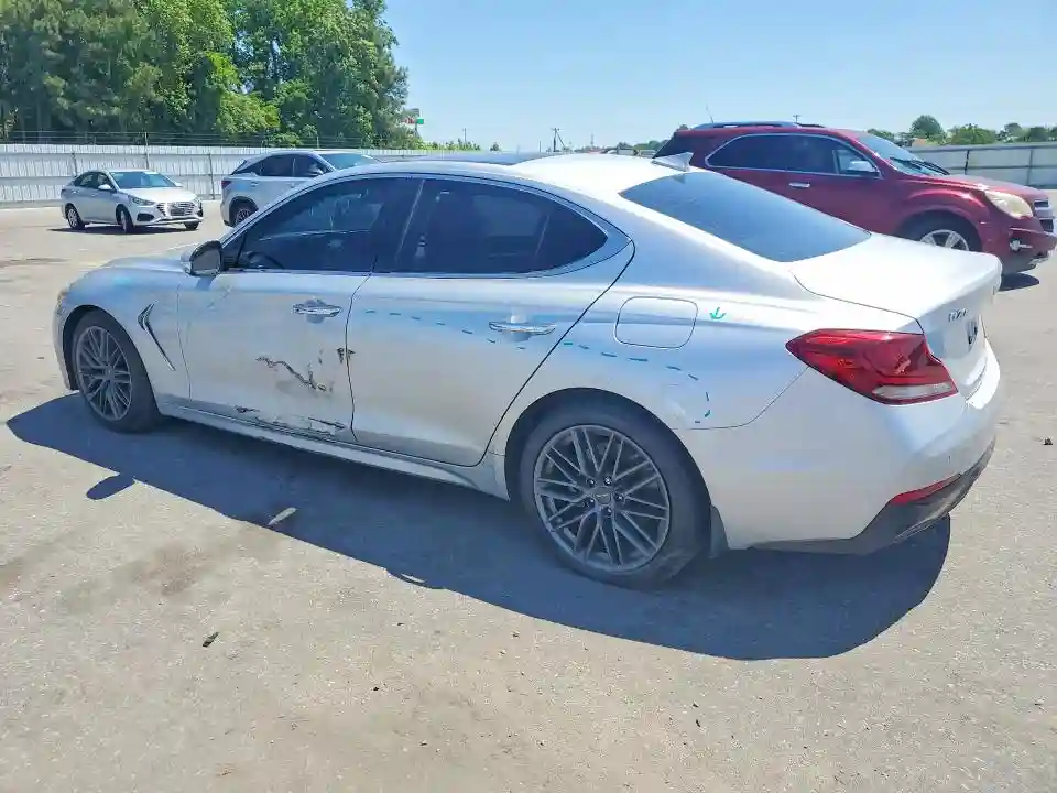 KMTG34LA4KU021352 2019 GENESIS G70-1