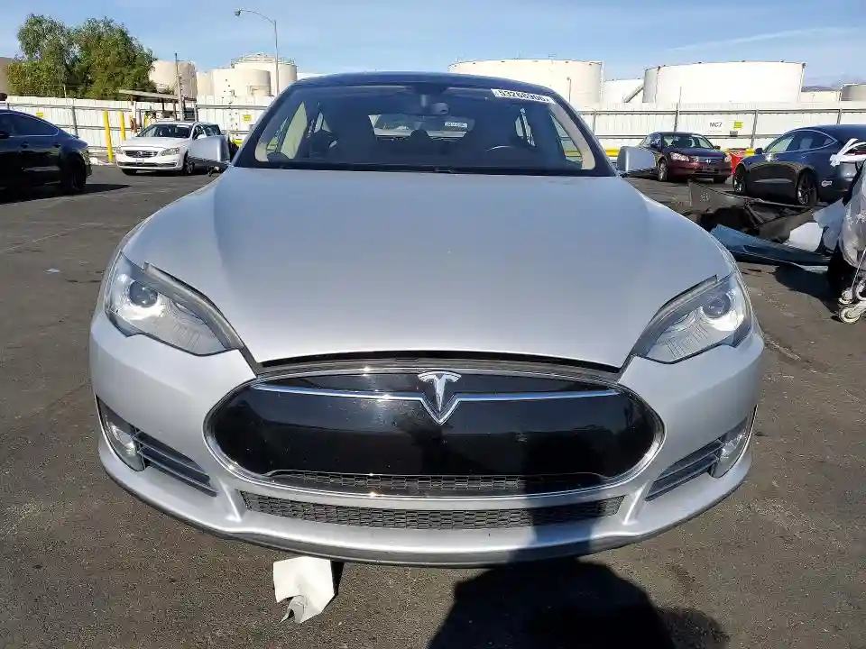 5YJSA1DP3DFP04204 2013 TESLA MODEL S-4