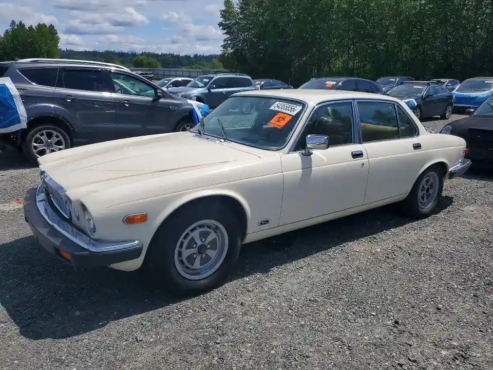 SAJAV1344HC473003 1987 JAGUAR XJ6-0