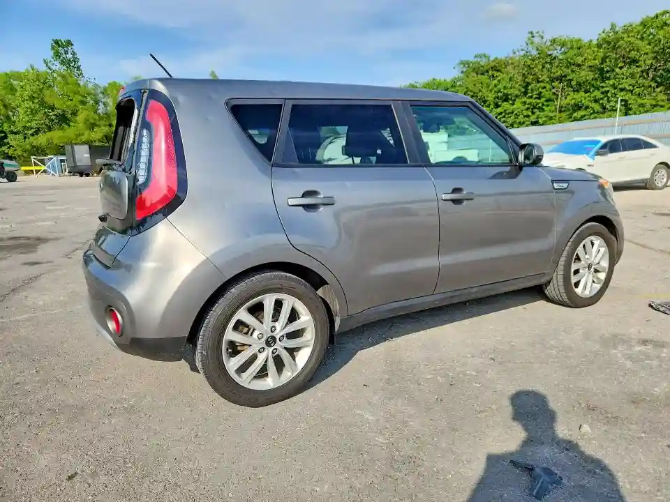 KNDJP3A54H7448434 2017 KIA SOUL-2