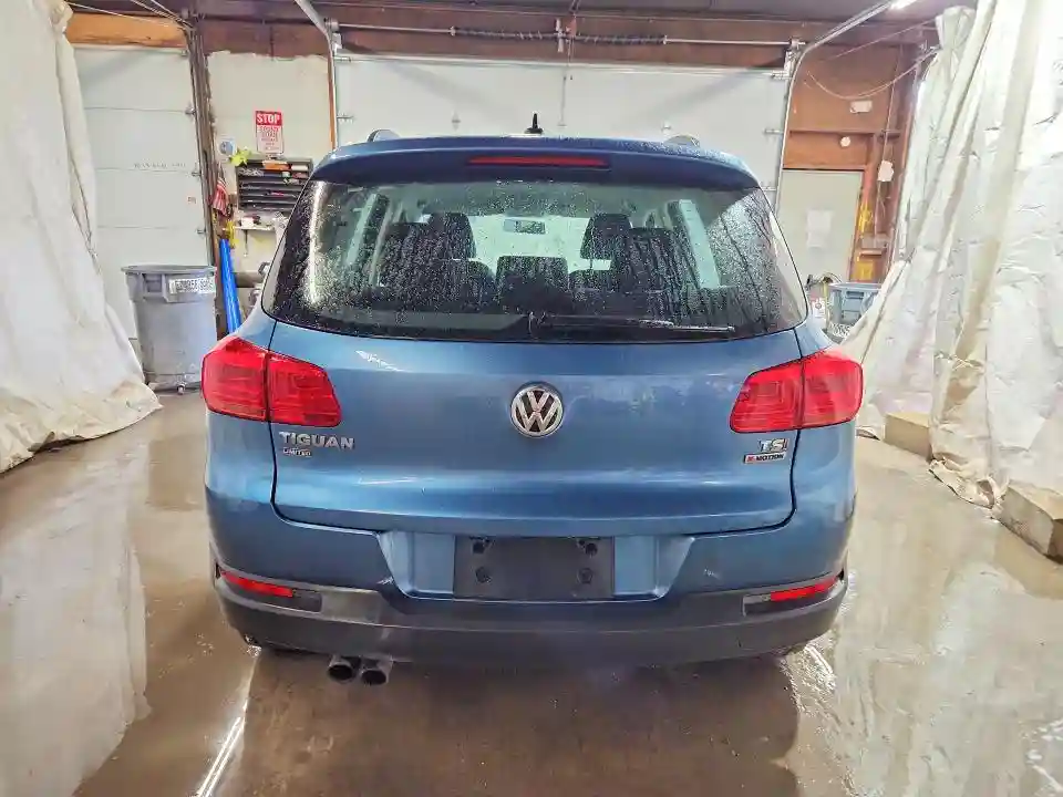 WVGBV7AX9HK052043 2017 VOLKSWAGEN TIGUAN-5