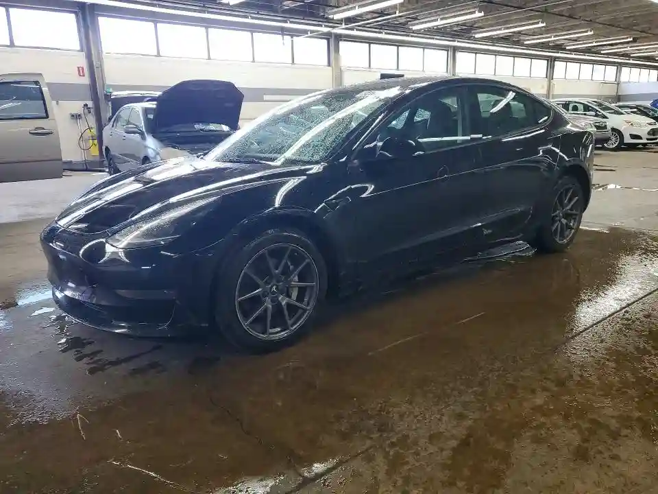 5YJ3E1EA4NF286191 2022 TESLA MODEL 3-0