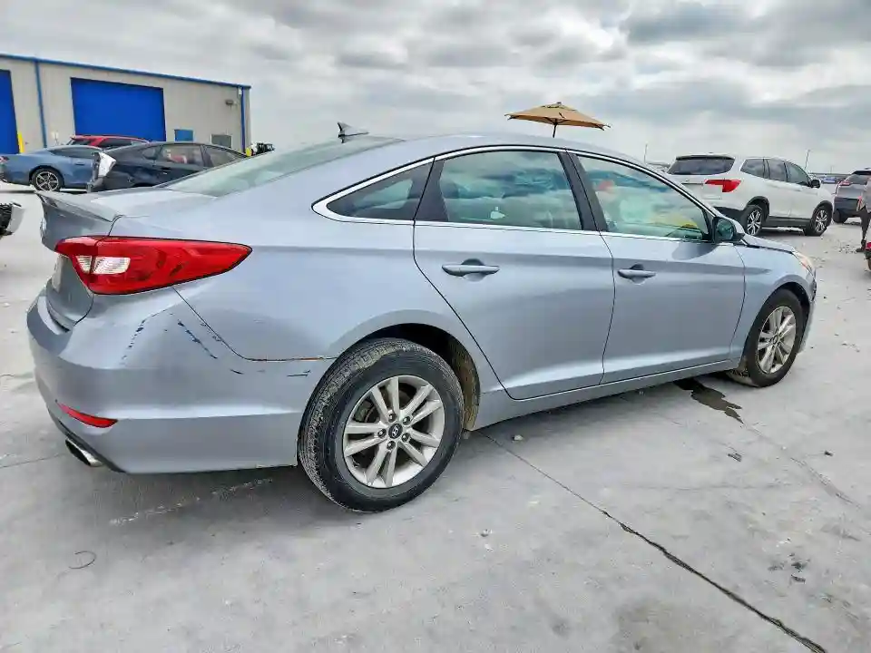 5NPE24AF4FH009225 2015 HYUNDAI SONATA-2