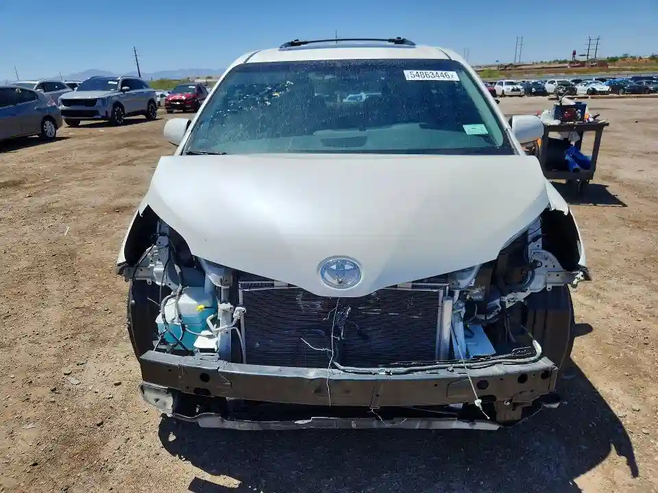 5TDYZ3DC1HS883288 2017 TOYOTA SIENNA-4