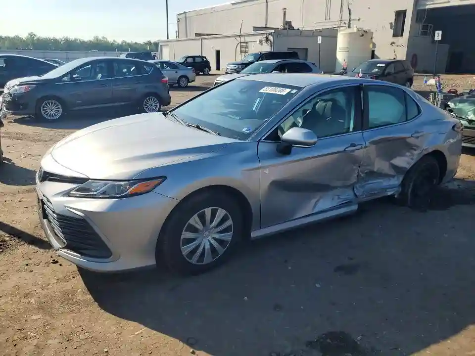 4T1C31AKXNU588382 2022 TOYOTA CAMRY-0