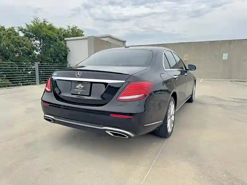 WDDZF4JB2JA294127 2018 MERCEDES-BENZ E-CLASS-3