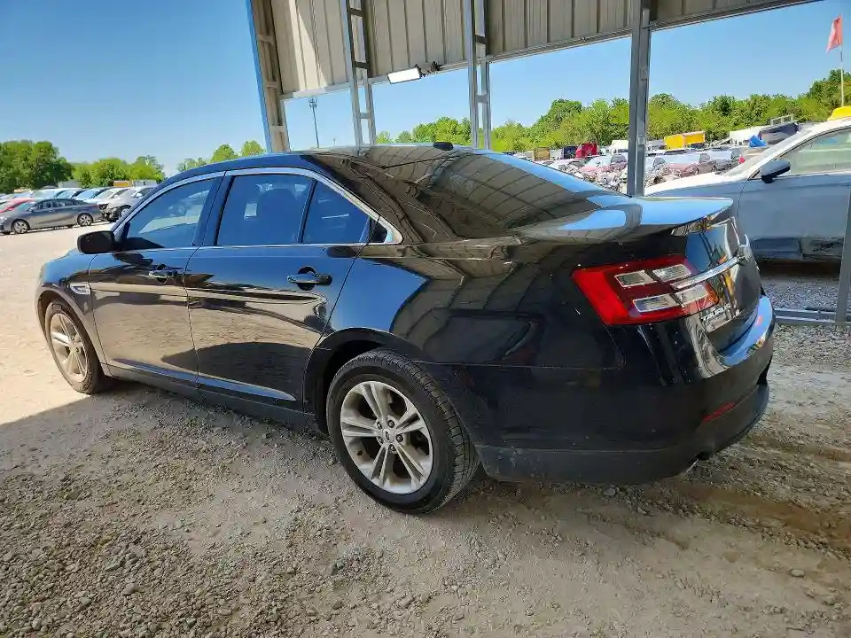 1FAHP2E8XHG131938 2017 FORD TAURUS-1
