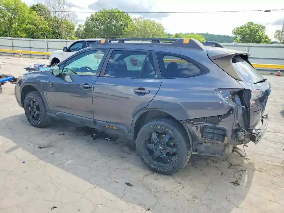 4S4BTGUD5N3218555 2022 SUBARU OUTBACK-1