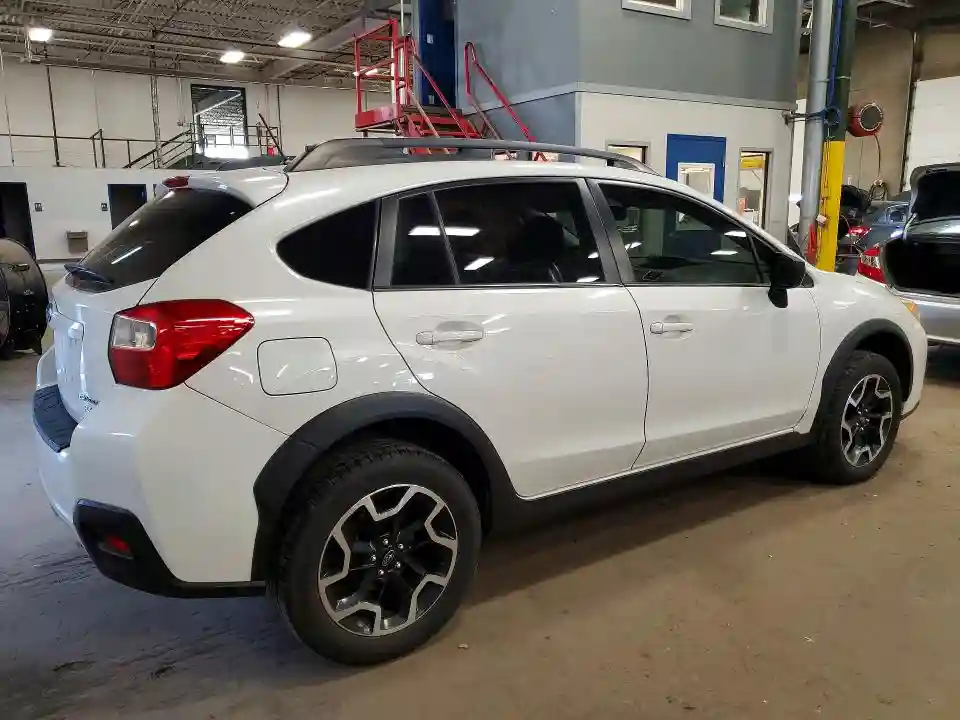 JF2GPAAC8HG274723 2017 SUBARU CROSSTREK-2