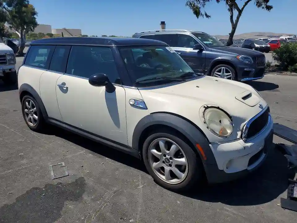 WMWMM3C59ATP75392 2010 MINI COOPER-3