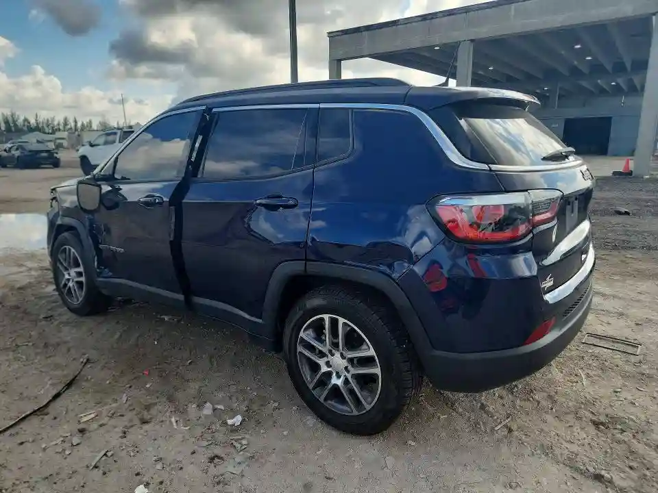 3C4NJCBB8LT252699 2020 JEEP COMPASS-1