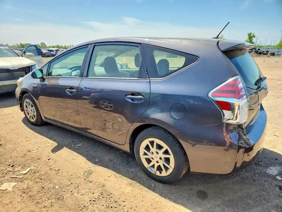 JTDZN3EUXHJ065837 2017 TOYOTA PRIUS V TW-1