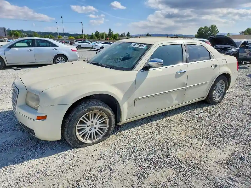 2C3CA5CV3AH325841 2010 CHRYSLER 300-0