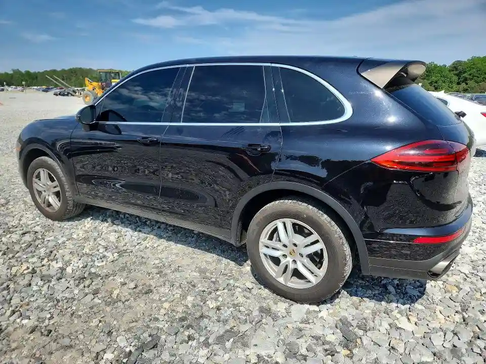 WP1AA2A21GLA03039 2016 PORSCHE CAYENNE-1