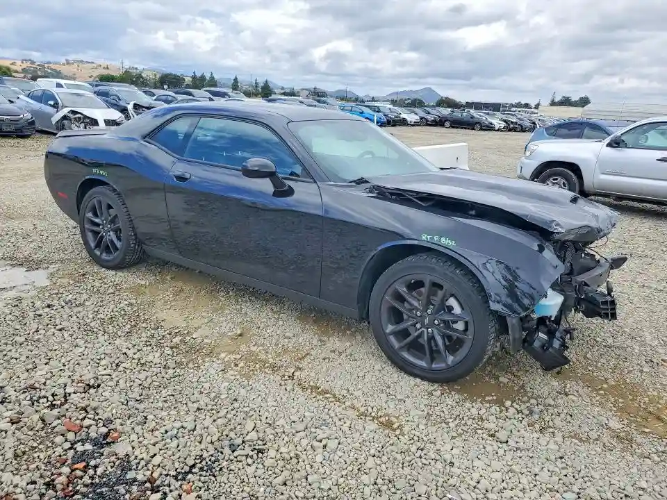 2C3CDZKG5PH558372 2023 DODGE CHALLENGER-3