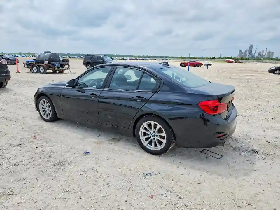 WBA8E1G59JNU90189 2018 BMW 3 SERIES-1