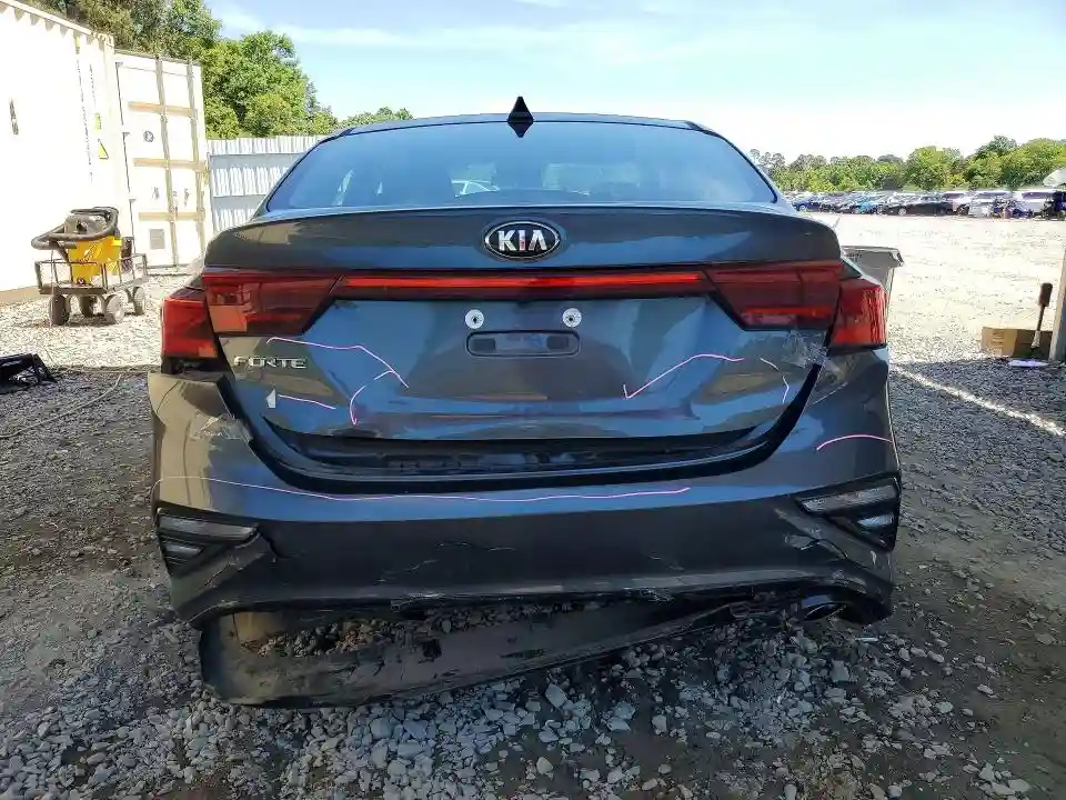 3KPF24AD7KE080338 2019 KIA FORTE-5