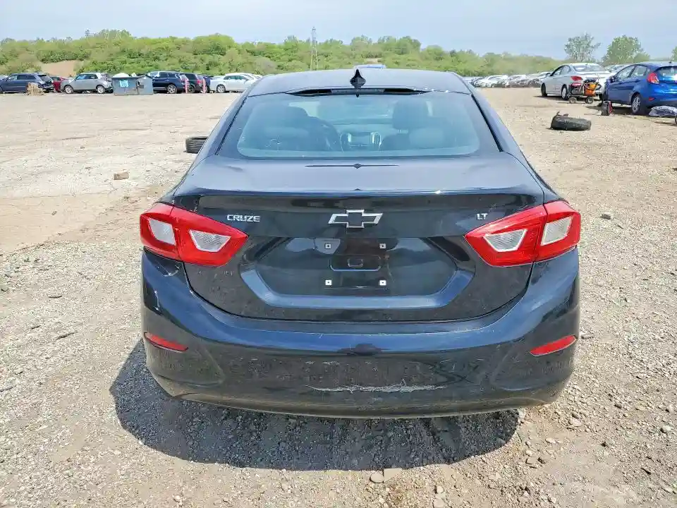1G1BE5SM5H7266973 2017 CHEVROLET CRUZE-5