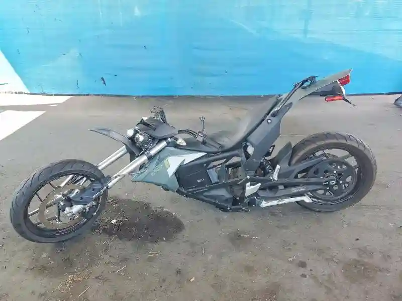 538XXDZ48PCJ23245 2023 ZERO MOTORCYCLES INC FXS-2