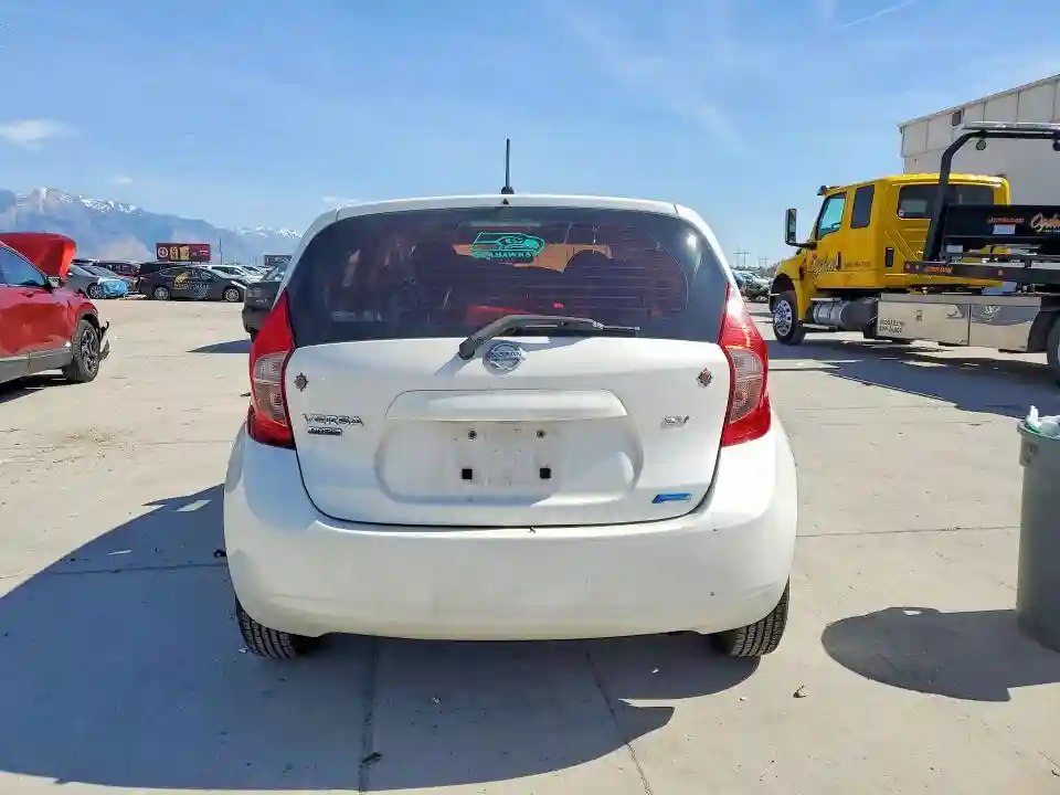 3N1CE2CP8FL382232 2015 NISSAN VERSA-5