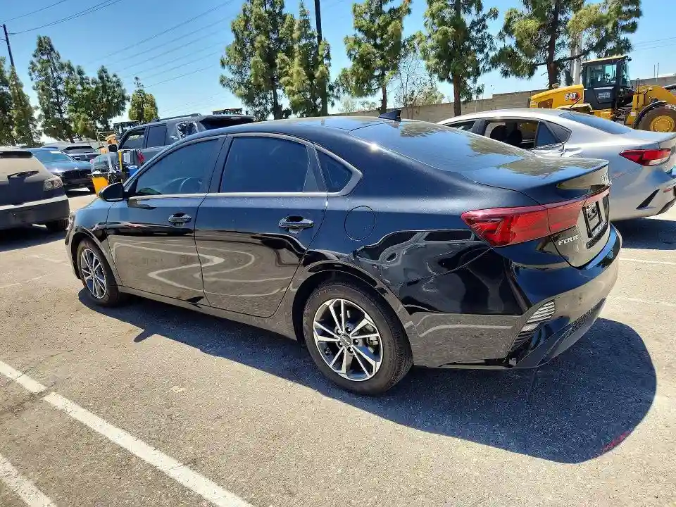 3KPF24ADXRE782342 2024 KIA FORTE LXS-1
