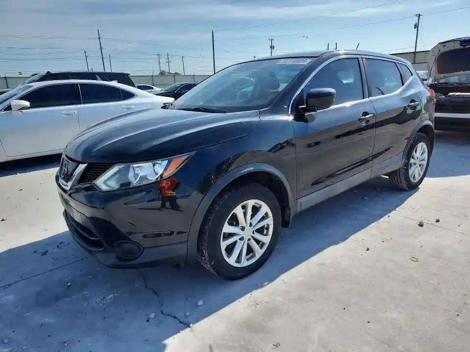 JN1BJ1CP6JW153259 2018 NISSAN ROGUE-0
