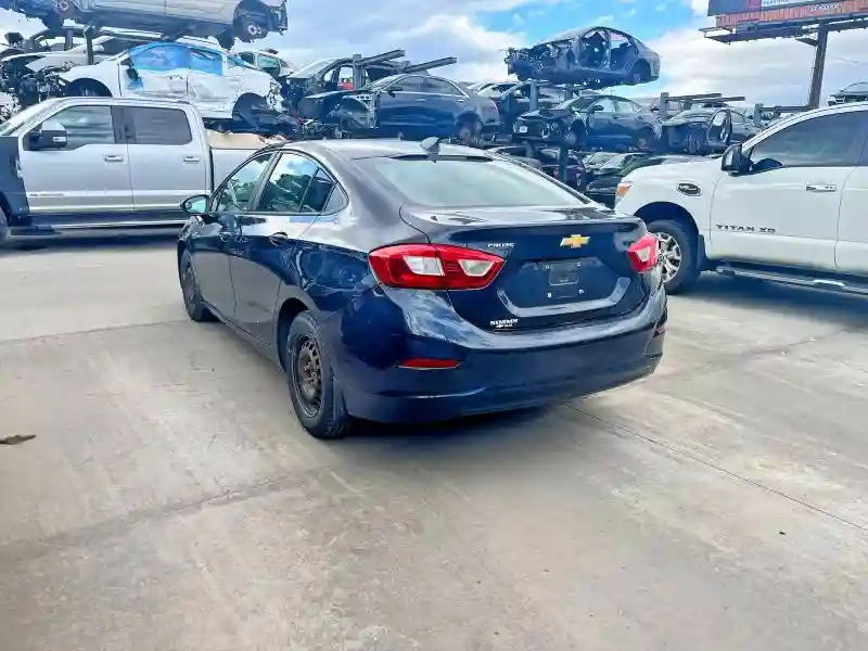 1G1BC5SM2G7230503 2016 CHEVROLET CRUZE-2