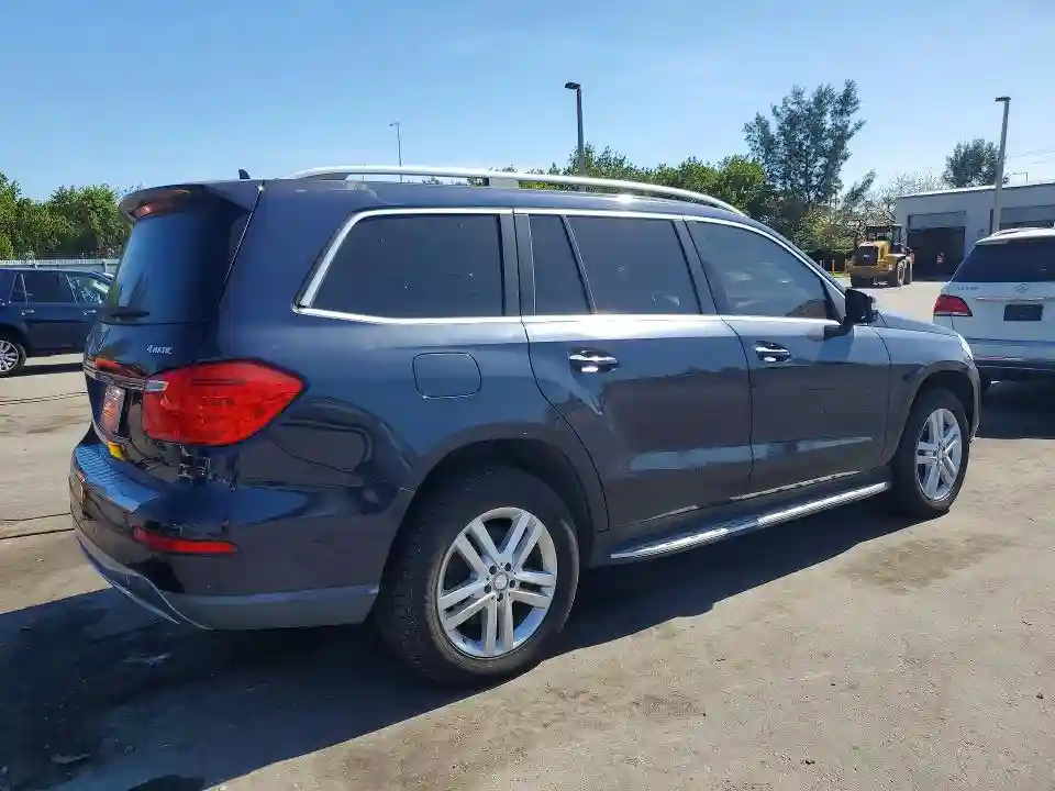 4JGDF7CE9EA333620 2014 MERCEDES-BENZ GL-CLASS-2