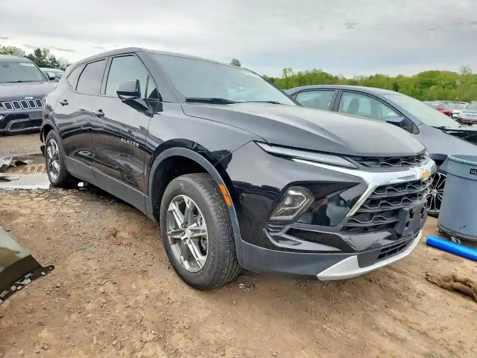 3GNKBHR49PS222098 2023 CHEVROLET BLAZER-3