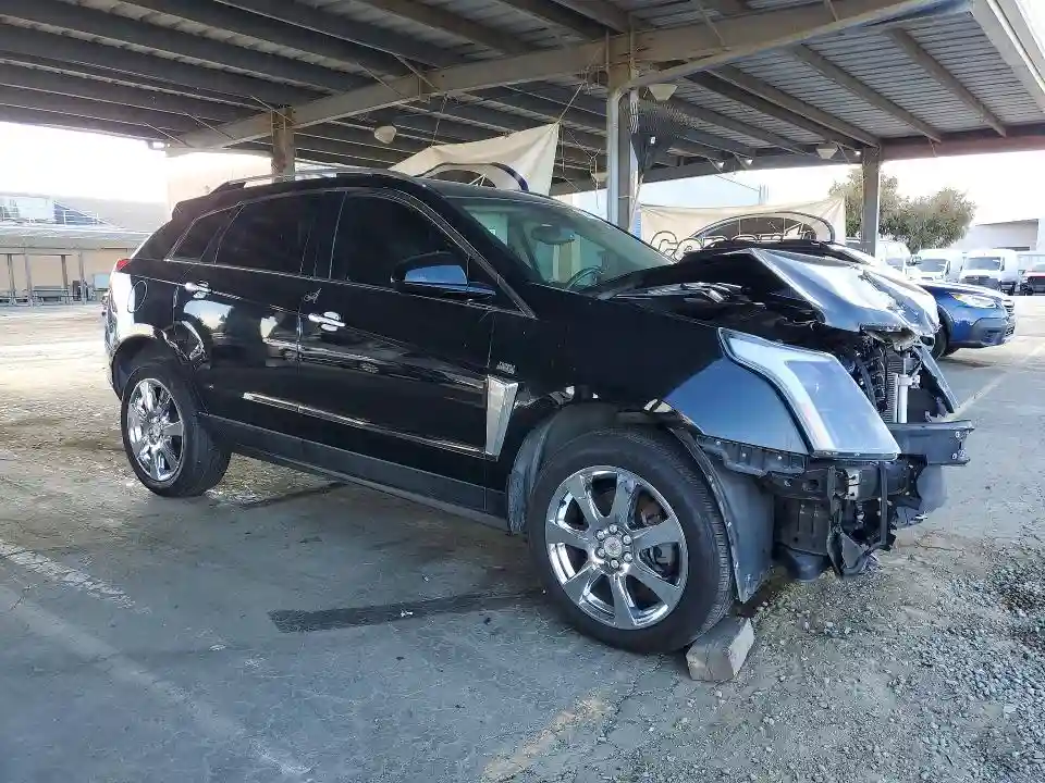 3GYFNBE33FS581421 2015 CADILLAC SRX-3