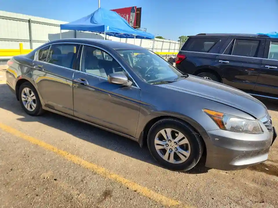 1HGCP2F48CA053821 2012 HONDA ACCORD-3