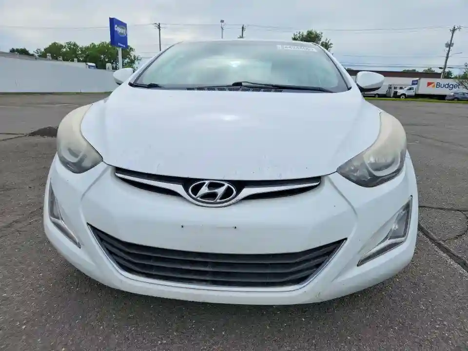 5NPDH4AE1FH634750 2015 HYUNDAI ELANTRA-4
