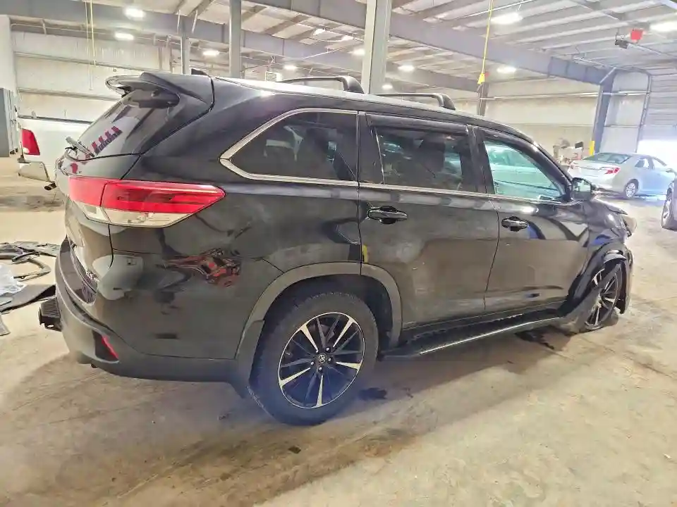 5TDJZRFH0HS389212 2017 TOYOTA HIGHLANDER-2