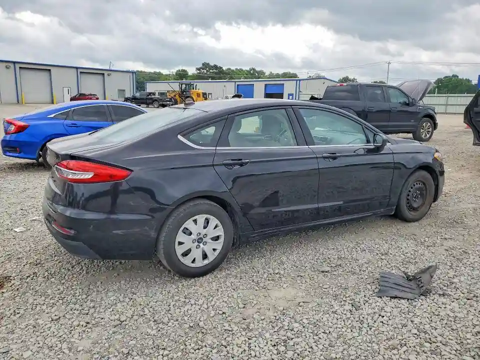 3FA6P0G78KR160984 2019 FORD FUSION-2