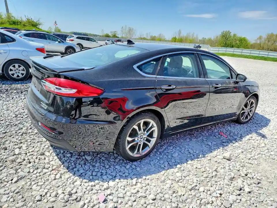 3FA6P0RU4KR120470 2019 FORD FUSION-2
