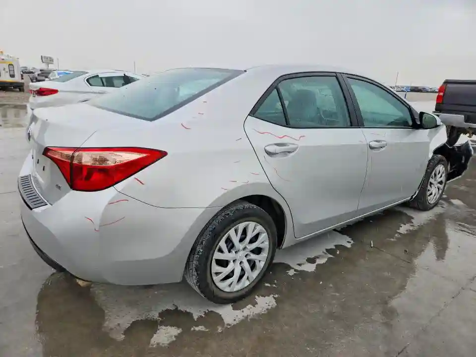 5YFBURHE1KP881964 2019 TOYOTA COROLLA-2
