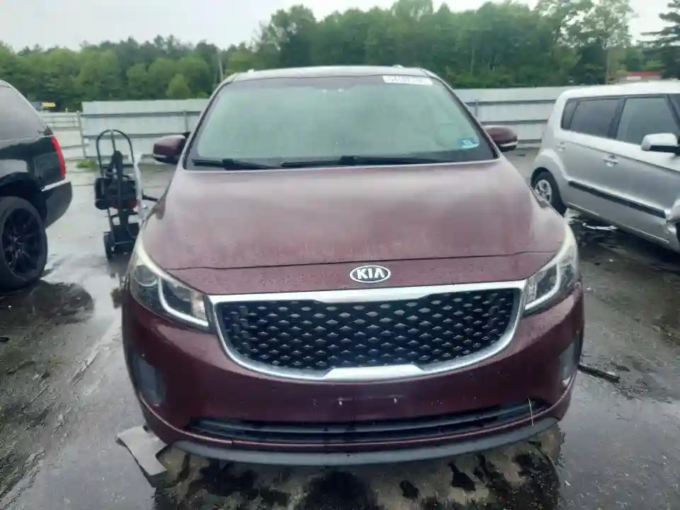 KNDMB5C19H6284413 2017 KIA SEDONA-4
