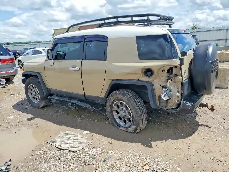 JTEBU4BF6DK152618 2013 TOYOTA FJ CRUISER-1
